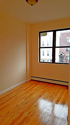 Rented by Owen Olivier, LREB | media 16