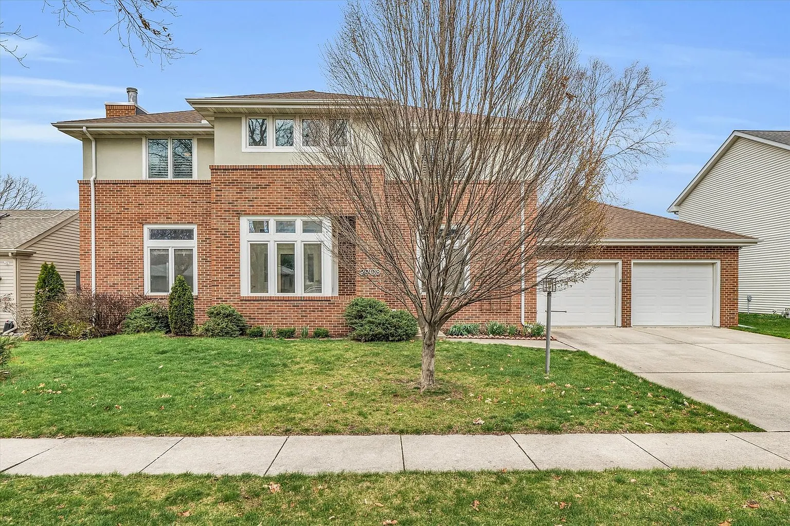 2908 Robeson Park Dr photo 1