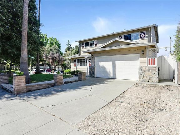 2nd image of 1903 Limewood Dr