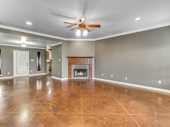 3rd image of 1416 S Morgan Ave