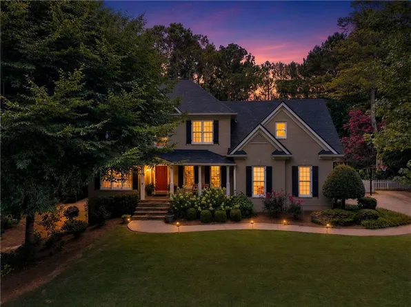4770 Hamptons Dr, Alpharetta, GA 30004