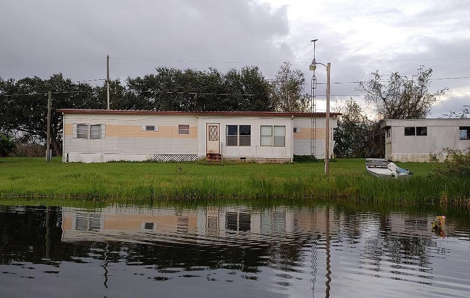 1st image of 2240 Lake Ellen Dr #1