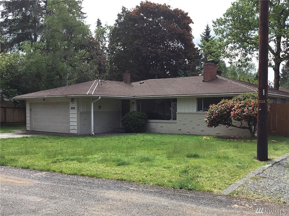 1st image of 8412 Mount Tacoma Dr SW