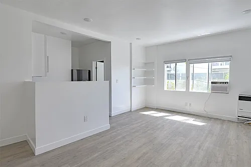 Floor plan 205