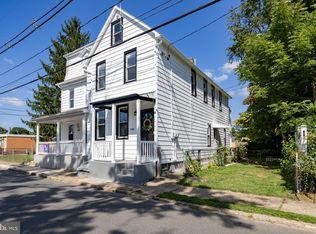 235 Ellis St, Burlington, NJ 08016