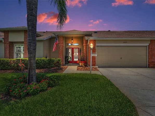 1009 Almondwood Dr, New Port Richey, FL 34655