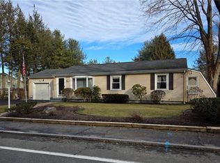 473 River Rd, Lincoln, RI 02865