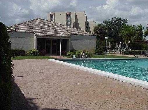 2nd image of 3100 W Rolling Hills Cir APT 701