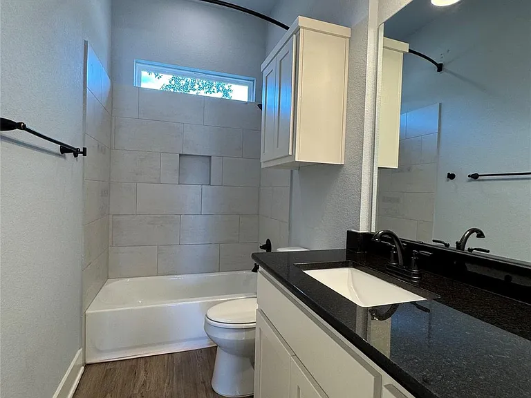 225 Western Ave — Photo 11