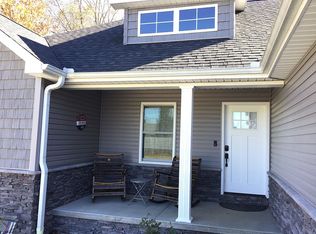 72 Fox Hollow Rd, Estill Springs, TN 37330