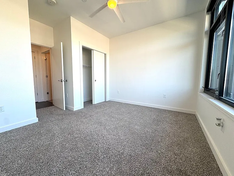 365 E Liberty St #202 — Photo 9