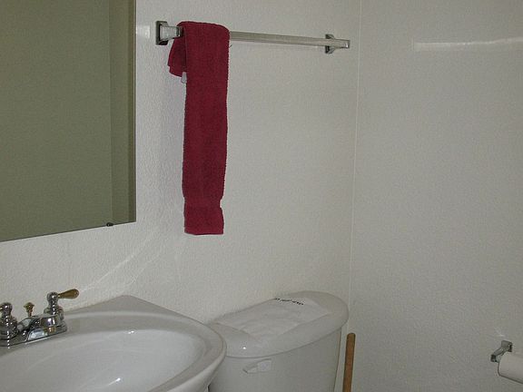 1/2 Bath on Bottom Floor