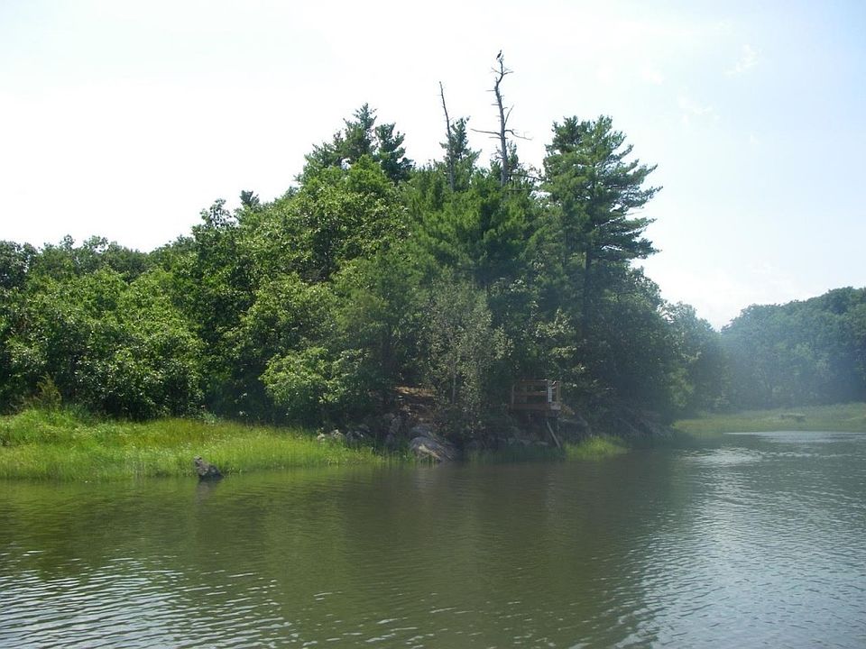 2nd image of 27 Durham Point Road