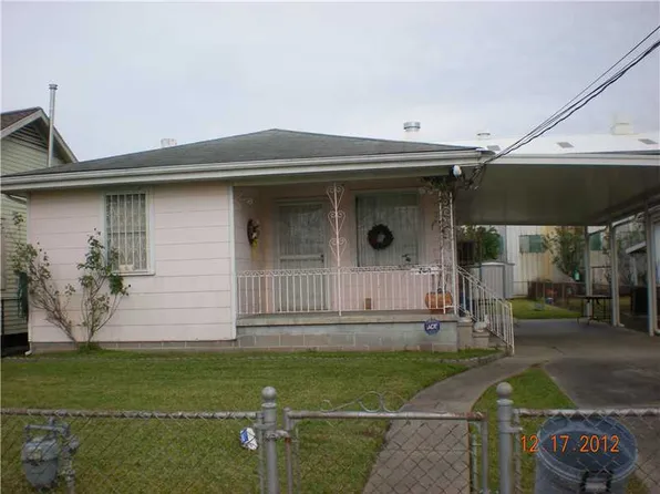 709 1st Ave, Harvey, LA 70058