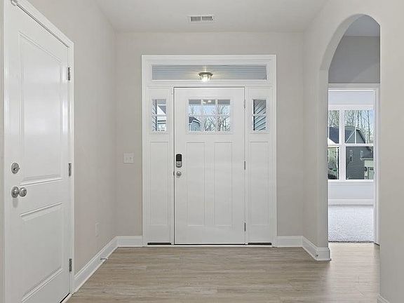 2nd image of 620 Forden Dr
