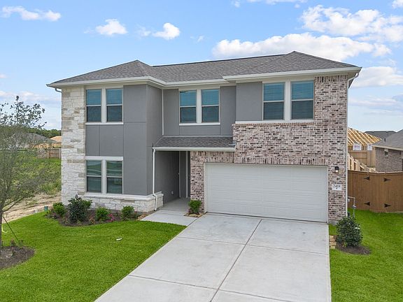 2nd image of 2418 E Heritage Dr