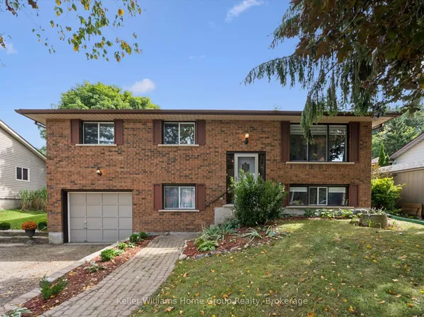 66 Woolwich St W, Centre Wellington, ON N0B 1S0