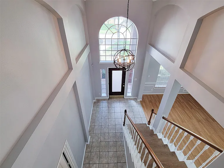 9410 Barretts Glen Ct — Photo 28