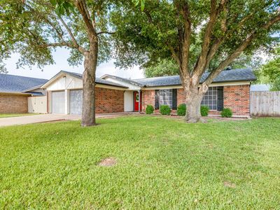 5637 Cork Ln, North Richland Hills, TX, 76180