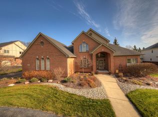 4329 Saint Andrews St, Howell, MI 48843