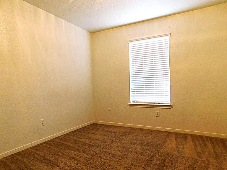3305 Alicante Ct #A — Photo 15