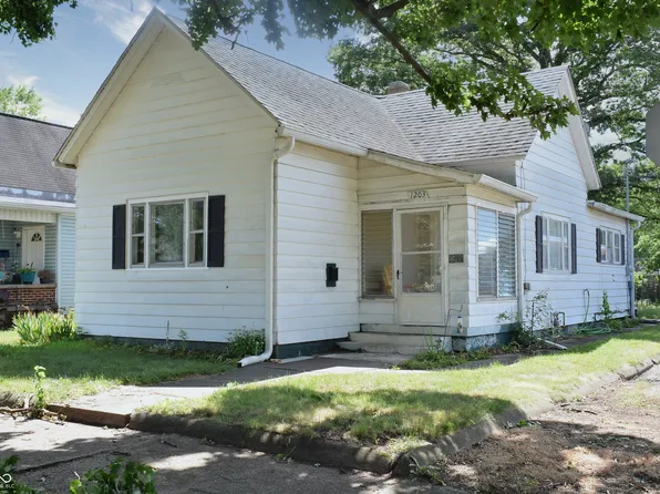 1203 S 17th St, Terre Haute, IN 47802