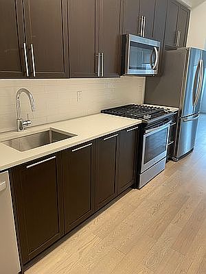 1st image of 152-11 89th Ave #323