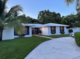 9315 SE Cove Point St, Jupiter, FL 33469