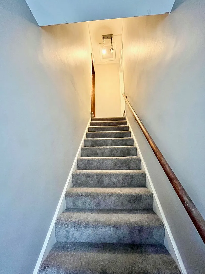 1612 Franklin Avenue — Photo 2