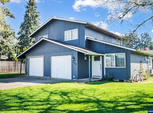 796 S R St, Cottage Grove, OR