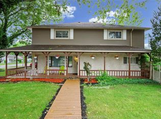 199 Sacred Heart Dr, Lasalle, ON N9J1S6
