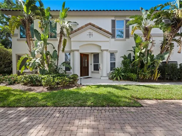 193 Colonade CIR #1506, NAPLES, FL 34103