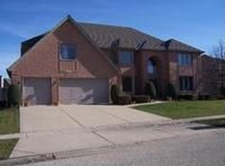 804 Winfal Dr, Schaumburg, IL 60173