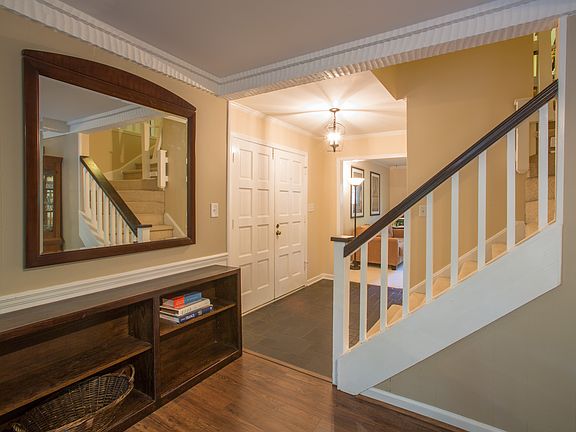 Open- Bright Foyer