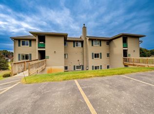 2611 Green Meadows Dr, Traverse City, MI 49685