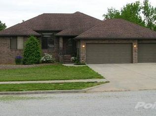 3776 W Wilderness St, Springfield, MO 65807