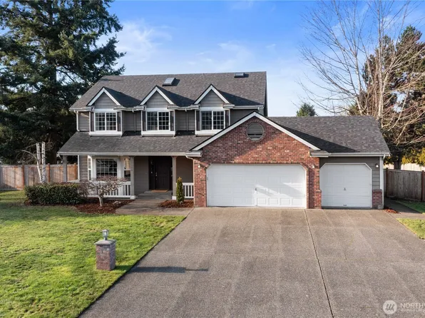 2208 215th Ave East, Lake Tapps, WA 98391