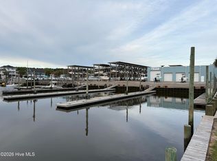 801 Paoli Court, Wilmington, NC 28409