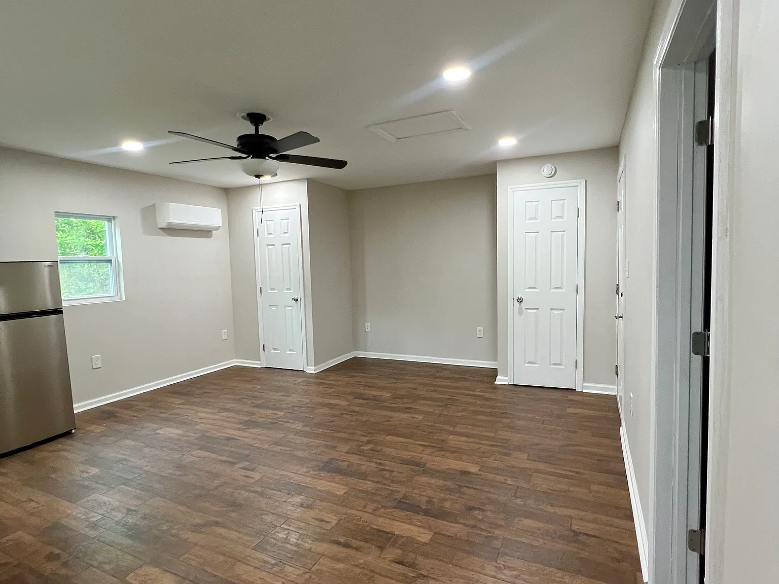 Studio, 470 sqft, $1,500 — Photo 2