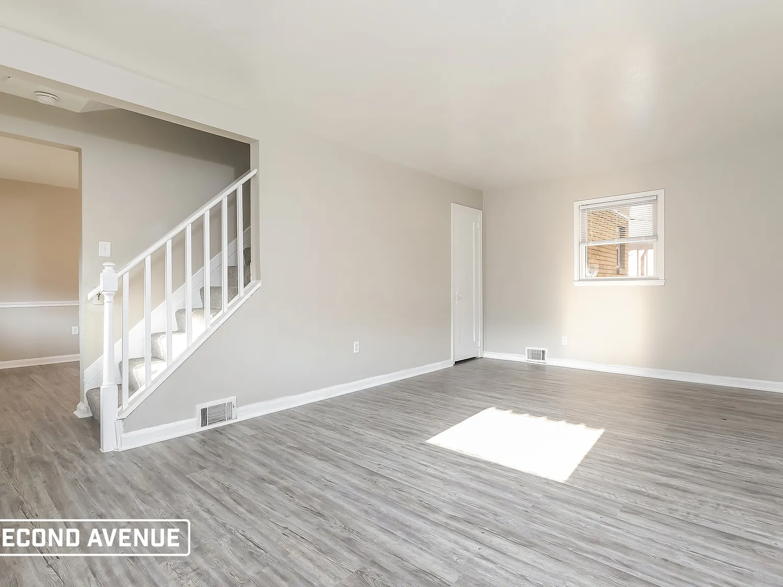 3 bed, 2.0 bath, 1277 sqft, $1,450 — Photo 2