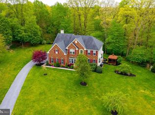 494 Crusader Dr, Sykesville, MD 21784