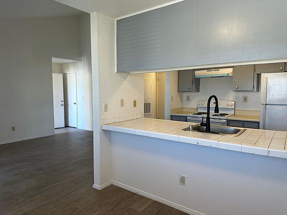 3rd image of 1217 Dana Dr APT 6