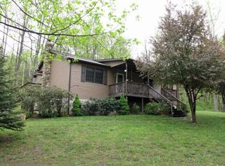 70 Wycoff Rd, Farmington, WV 26571