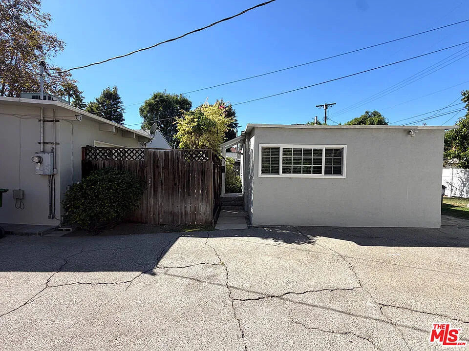 1 bed, 1.0 bath, 462 sqft, $2,250 — Photo 2
