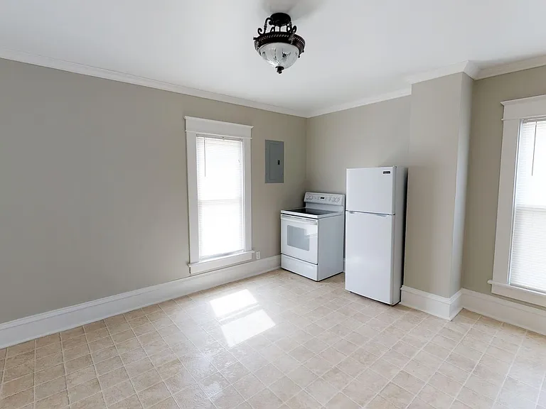 838 Park Ave #840 — Photo 13