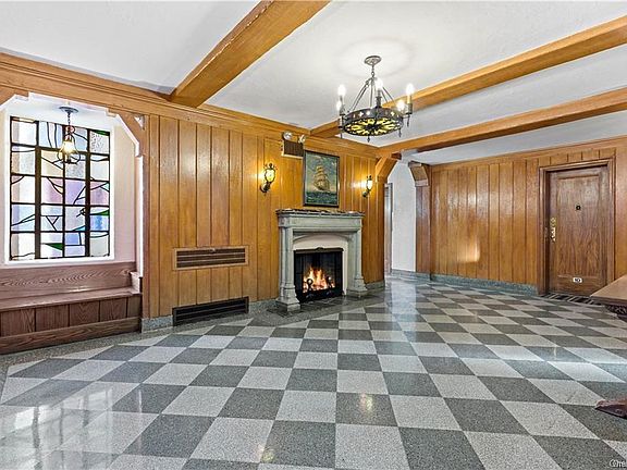 2nd image of 19 S Broadway APT 3D