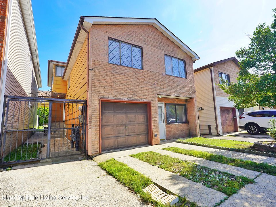 1st image of 49 Sandalwood Dr