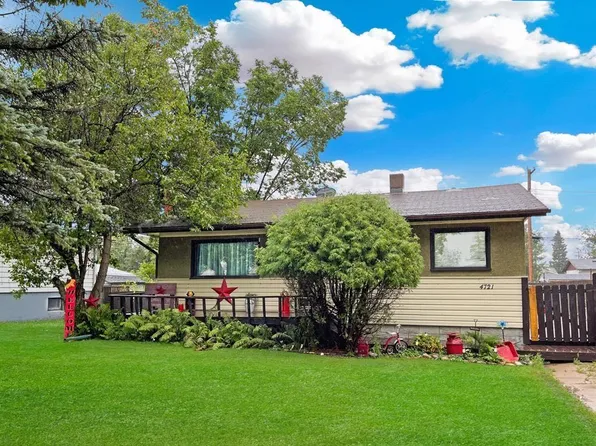 4721 N 55th Ave, High Prairie, AB T0G 1E0