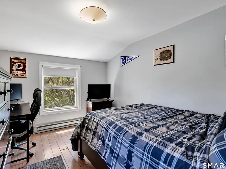 28 Maple St #2 — Photo 2