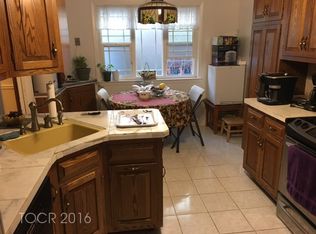 524 8th St, Palisades Park, NJ 07650